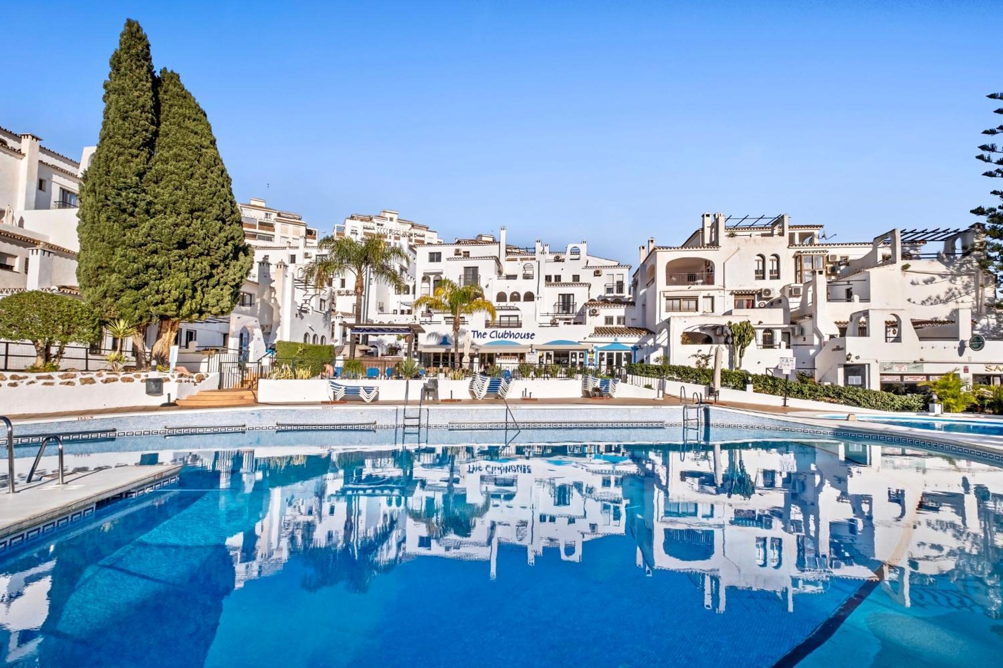 Pueblo Evita Holiday Benalmádena Extérieur photo